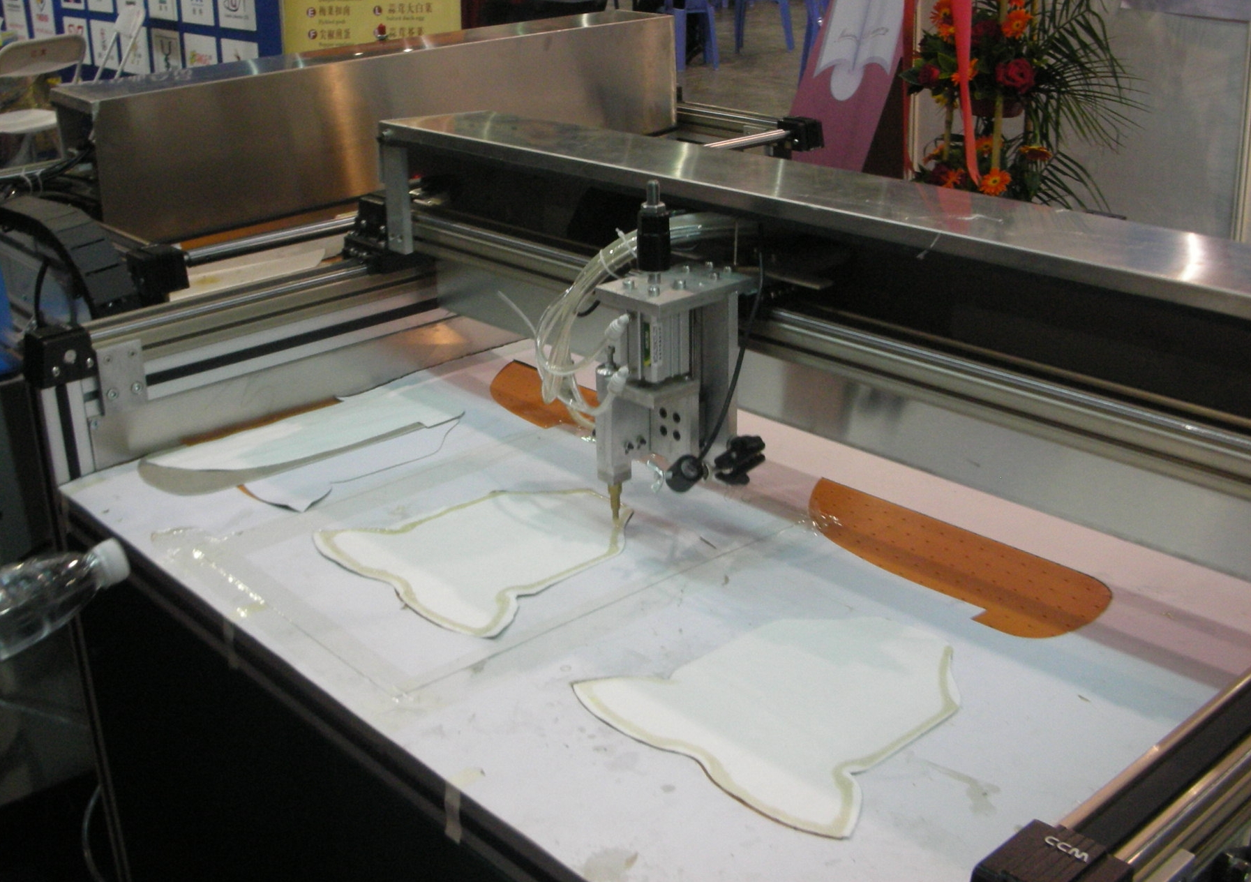 CCM直線驅(qū)動模組在工業(yè)機器上應用二